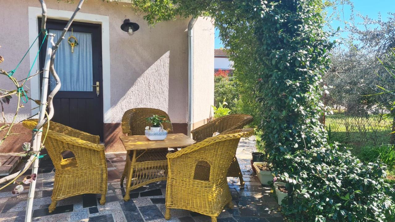 Apartman Kos Rosini Eksteriør billede